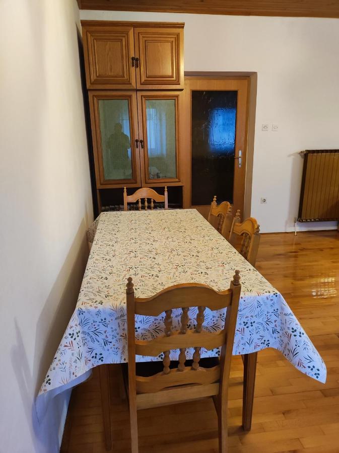 Family Hostel Pivka Dış mekan fotoğraf