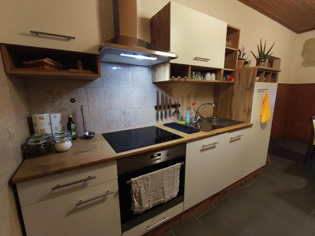 Family Hostel Pivka Dış mekan fotoğraf