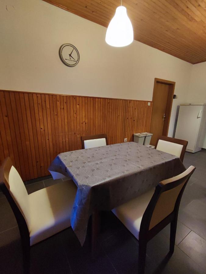 Family Hostel Pivka Dış mekan fotoğraf