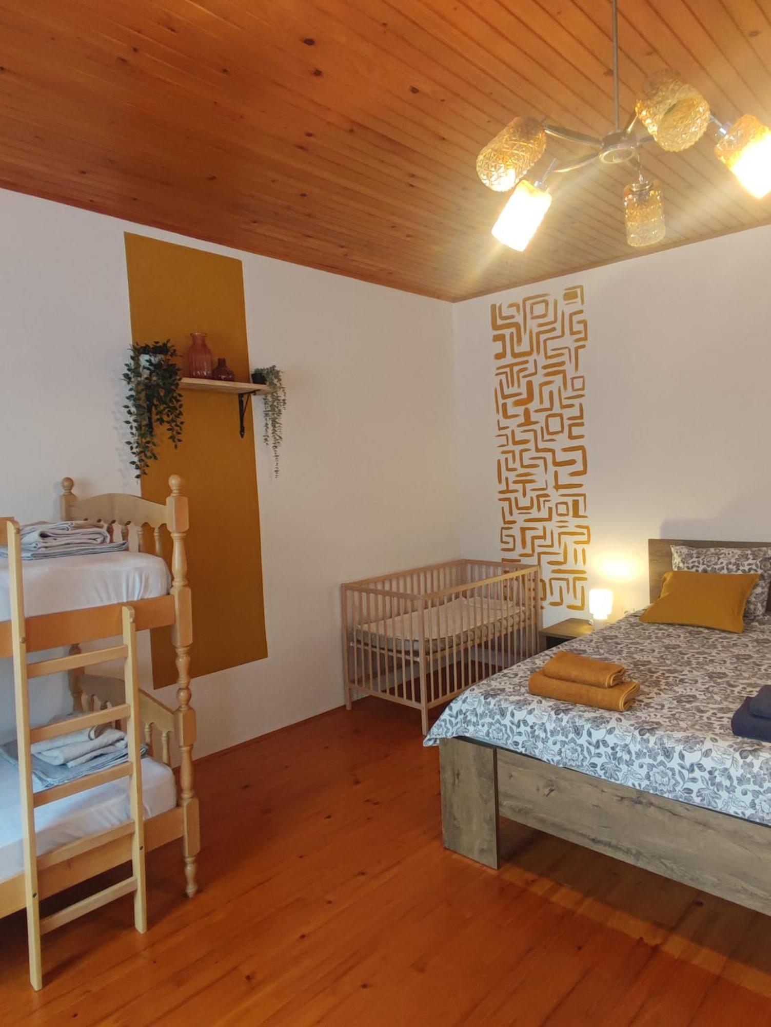 Family Hostel Pivka Dış mekan fotoğraf
